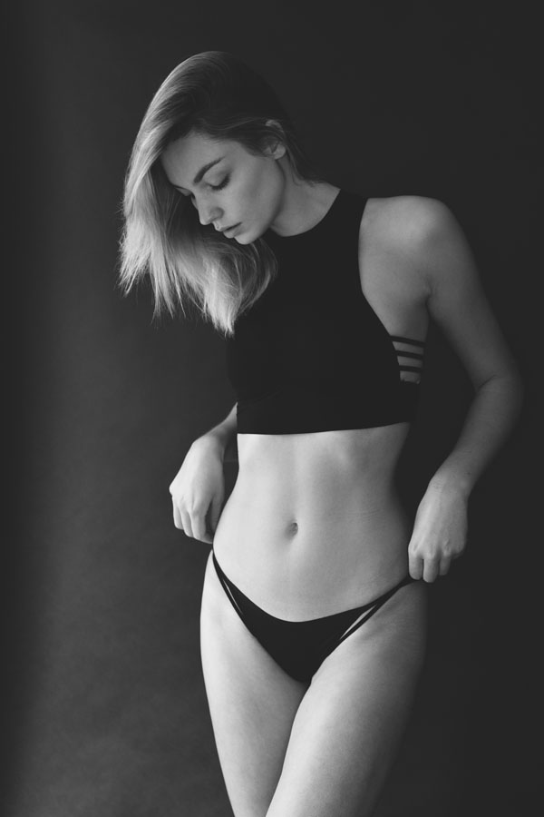 Boudoir de la Mariée: Séance photo lingerie boudoir mariage avec Cecile Fourrier par le photographe Antonio Barros