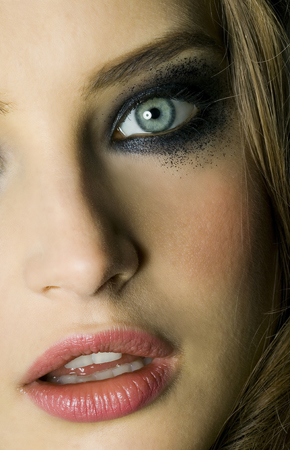 backstage fatima lopes a/w 2010 - pr�t-�-porter - Paris by Antonio Barros