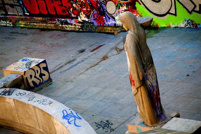 Paris by Antonio Barros