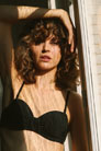 Photographe de charme: Séance photo lingerie boudoir avec Denise par le photographe Antonio Barros